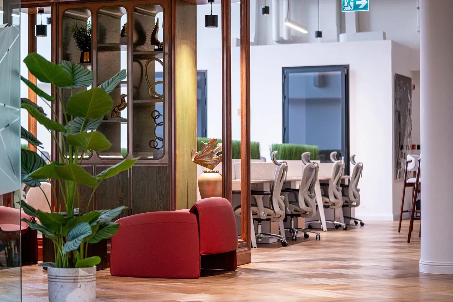 Serviced offices for rent in Riyadh photo