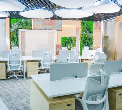 Rent Coworking Space in Dubai & Riyadh – Flexible & Modern Offices
